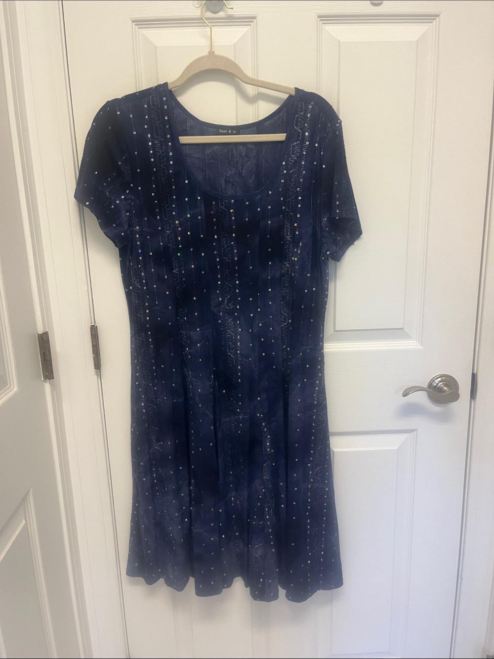 Sami & Jo Navy Short-Sleeve Midi Dress with Sparkle Details